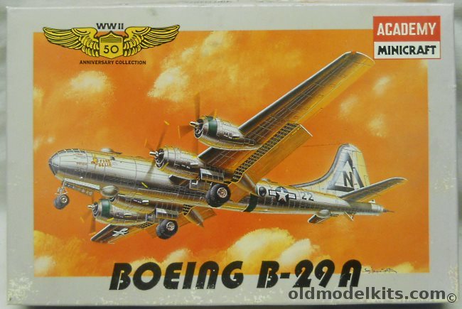 Academy 1/144 Boeing B-29A Superfortress, 4404 plastic model kit